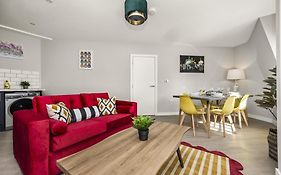 Buzzing Brighton Apartment 5 By My Getaways